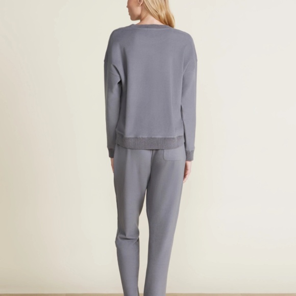 BAREFOOT DREAMS MALIBU COLLECTION BRUSHED FLEECE SWEATER AND PANT SET - Picture 5 of 8
